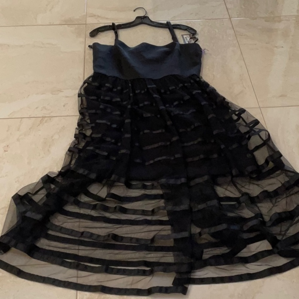 Vera wang long black evening dress